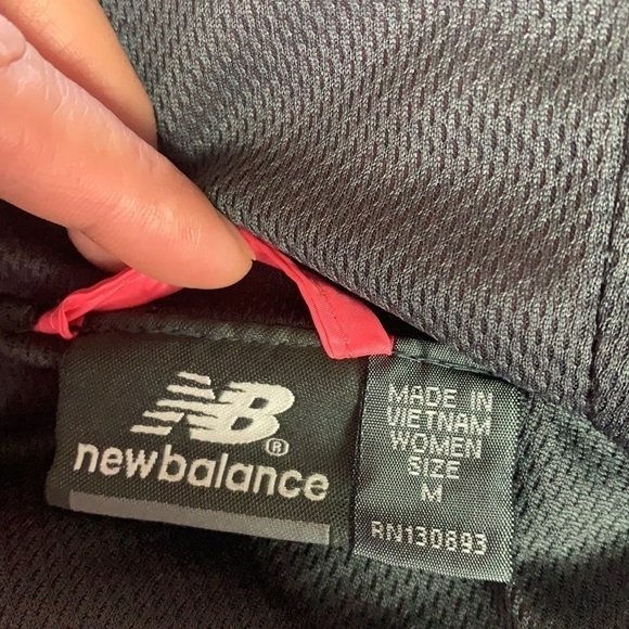 NEW Balance Pink/Grey Full Zip Up Lightweight Jacket Size M - Picture 10 of 13